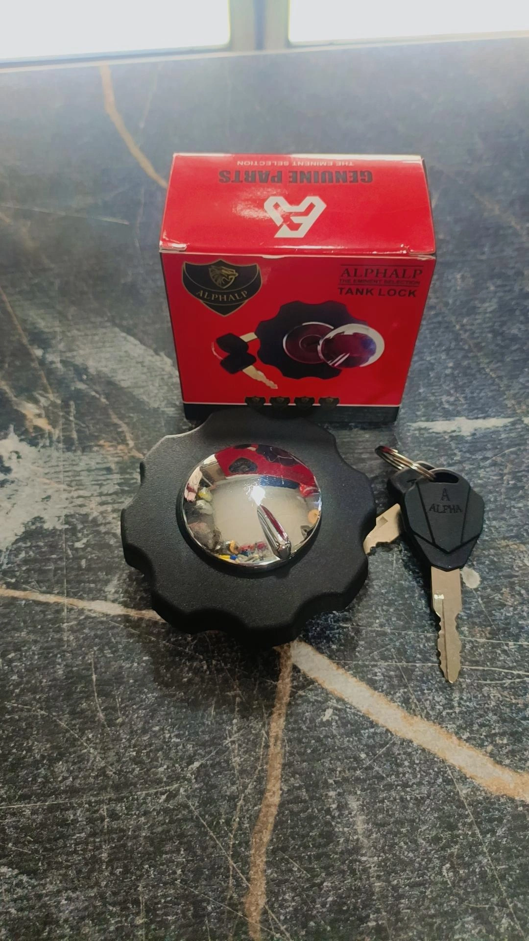 درب باک مشکی فابریکی برند الفا مخصوص موتور های هوندا کیفیت بی نظیر